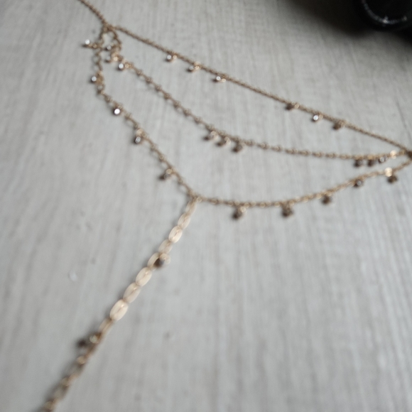 LuLus Gold Rhinestone Layered Necklace, NWOT fairycore delicate Ren faire - Picture 12 of 13